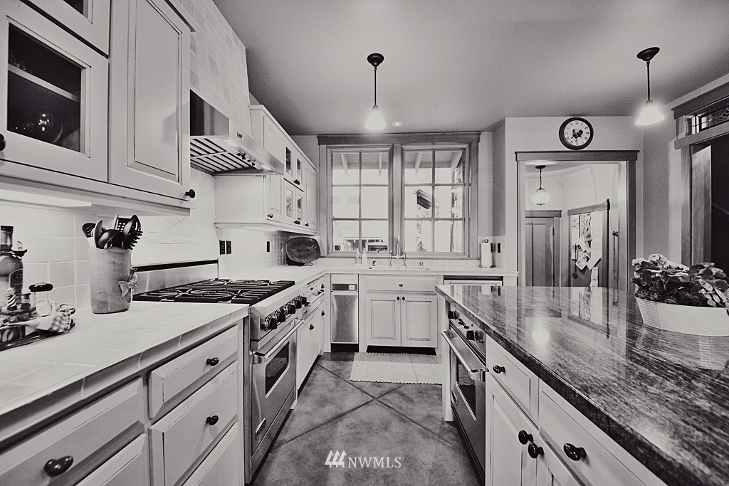 7675 Maxwelton Road Clinton, WA 98236 - Photo 7 of 24