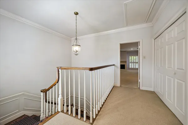 $825,000 | 2210 Avalon Place, Houston, TX 77019