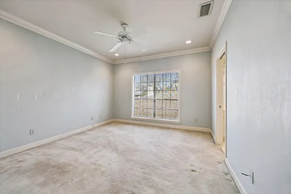 $825,000 | 2210 Avalon Place, Houston, TX 77019