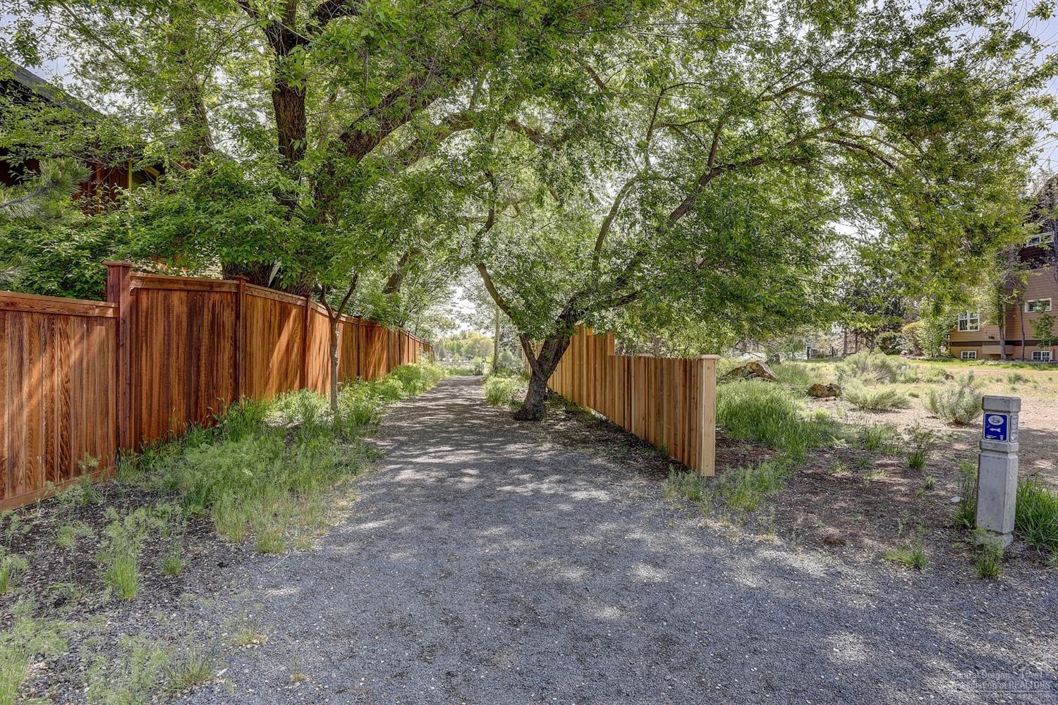 41 Southwest Allen Road Bend, OR 97702 - Photo 21 of 25 Gallery Image 21