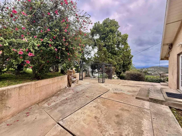 $799,900 | 8918 Westhill Road, Lakeside, CA 92040