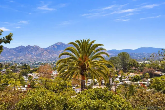 $799,900 | 8918 Westhill Road, Lakeside, CA 92040