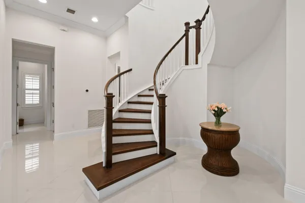 $14,000 | 145 Gardenia Isles Drive, Palm Beach Gardens, FL 33418