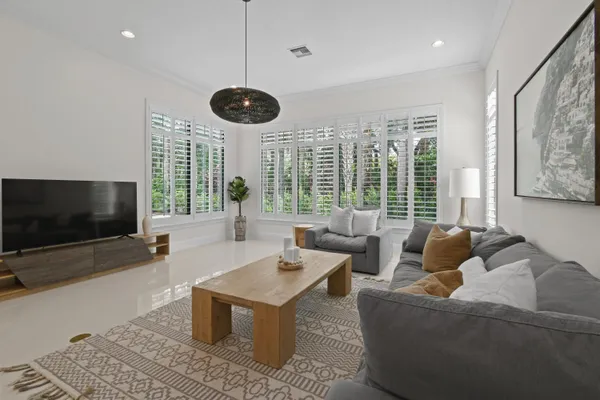 $14,000 | 145 Gardenia Isles Drive, Palm Beach Gardens, FL 33418