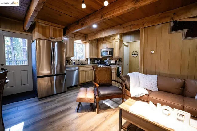 $499,999 | 29480 Alpine Drive, Cold Springs, CA 95335