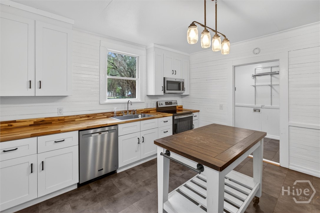 1401 Wayne Street Darien, GA 31305 - Photo 20 of 66