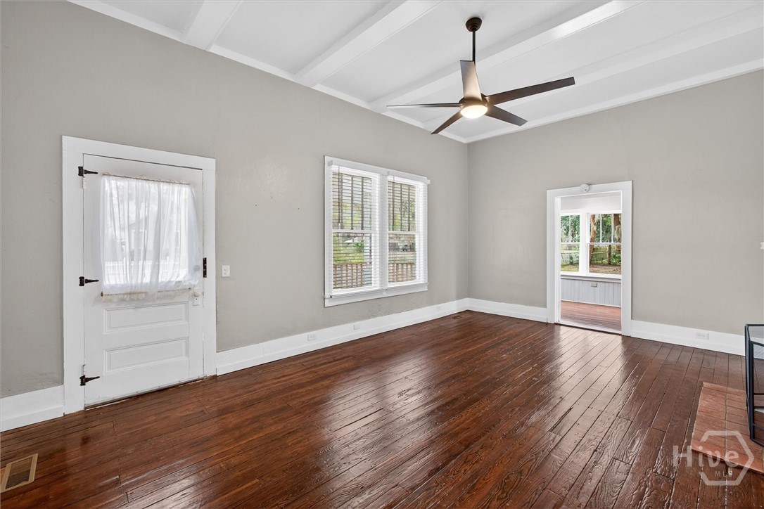 1401 Wayne Street Darien, GA 31305 - Photo 6 of 66