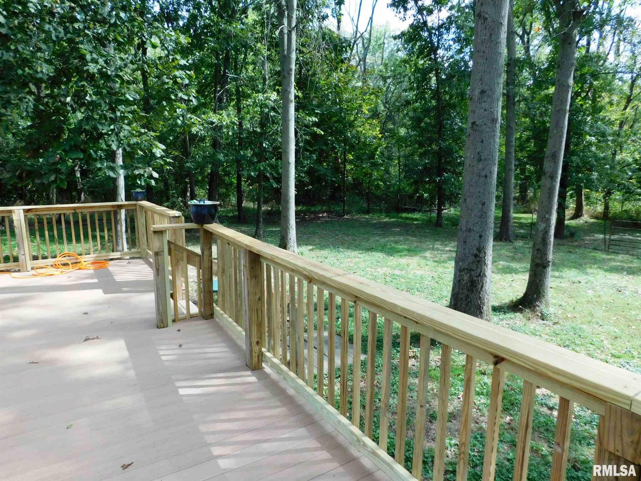 4996 Cross Road Salem, IL 62881 - Photo 40 of 42