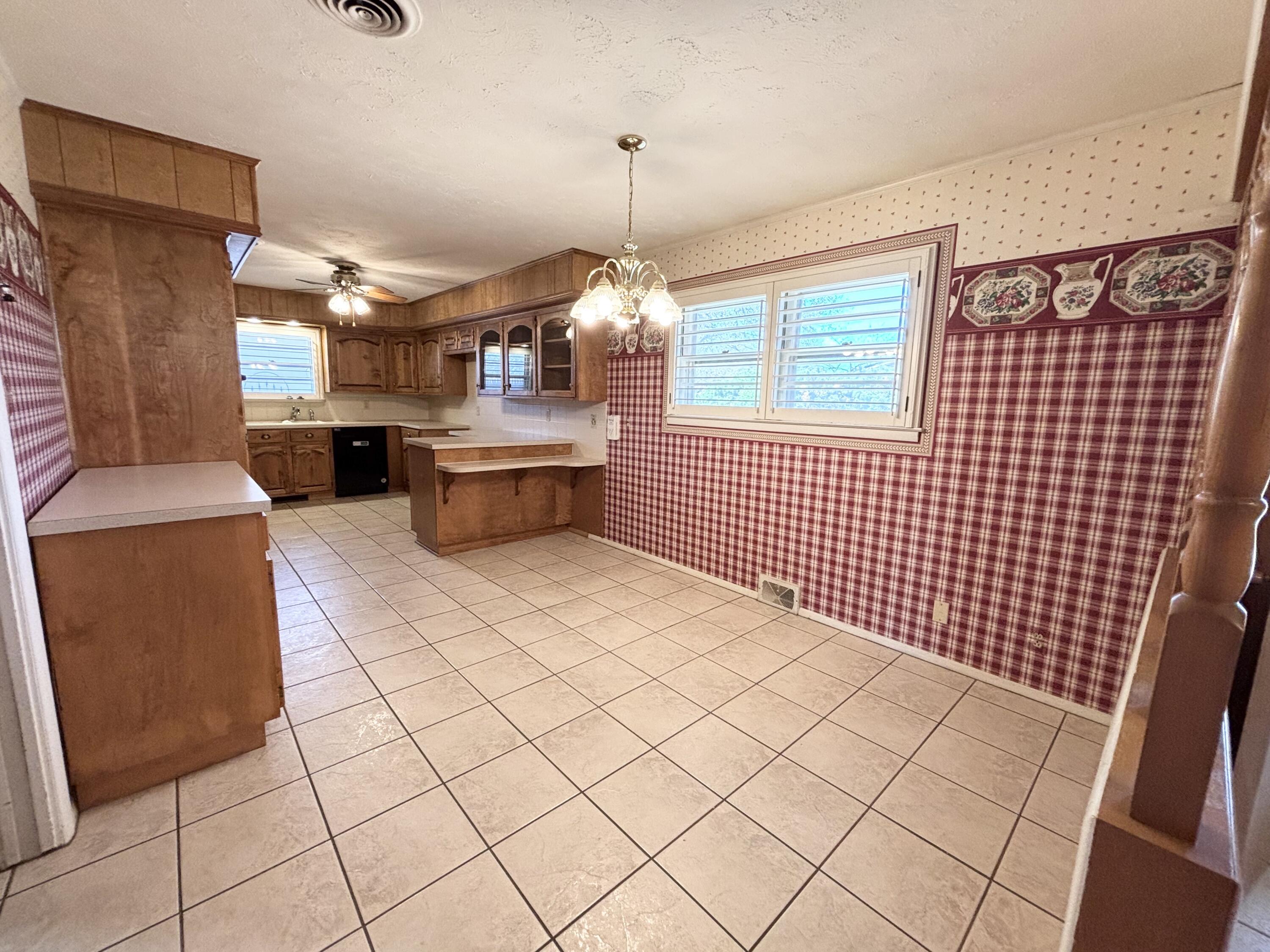 1002 1st Street Abernathy, TX 79311 - Photo 16 of 28 IMG_2850