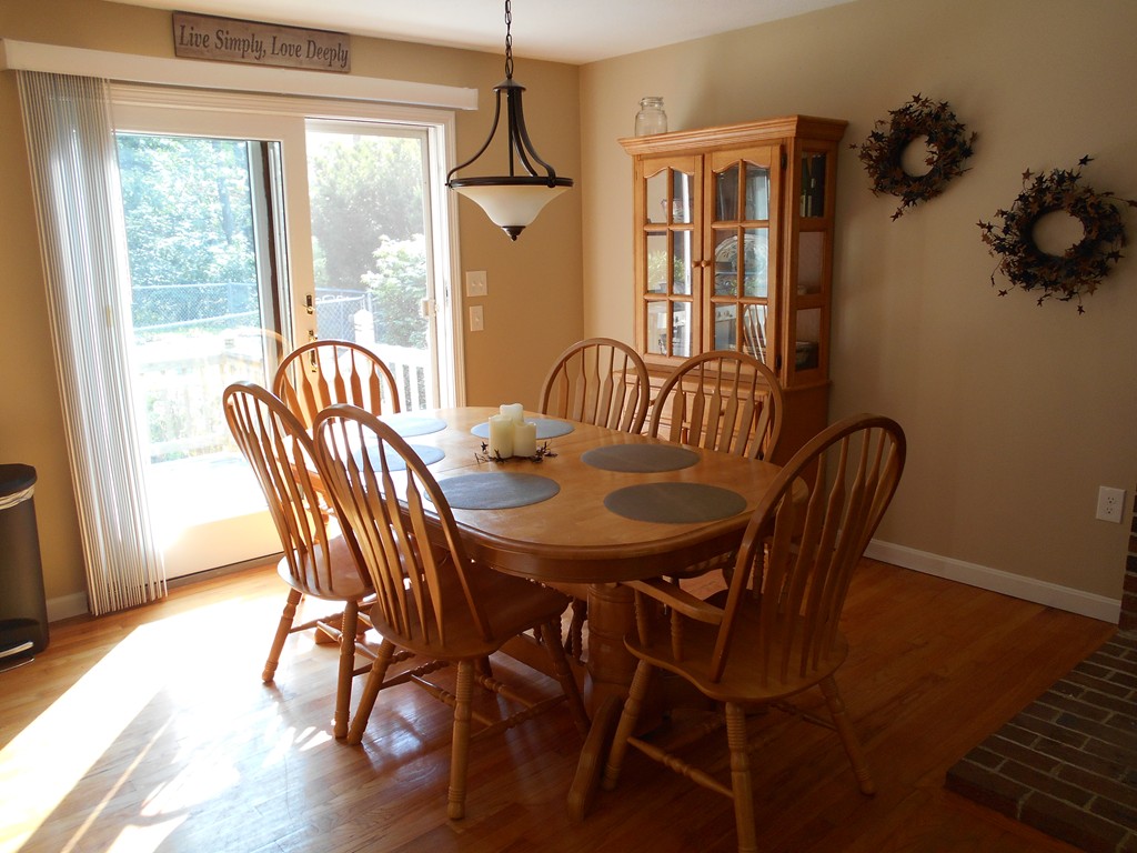 47 Spruce Road Westminster, MA 01473 - Photo 5 of 15