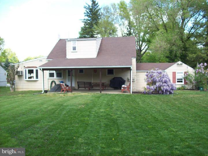 2530 Byberry Road Hatboro, PA 19040 - Photo 2 of 12 Exterior Back