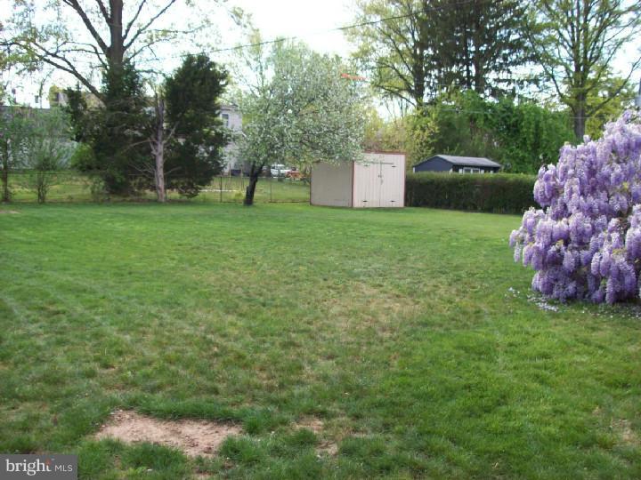 2530 Byberry Road Hatboro, PA 19040 - Photo 3 of 12 Exterior Back