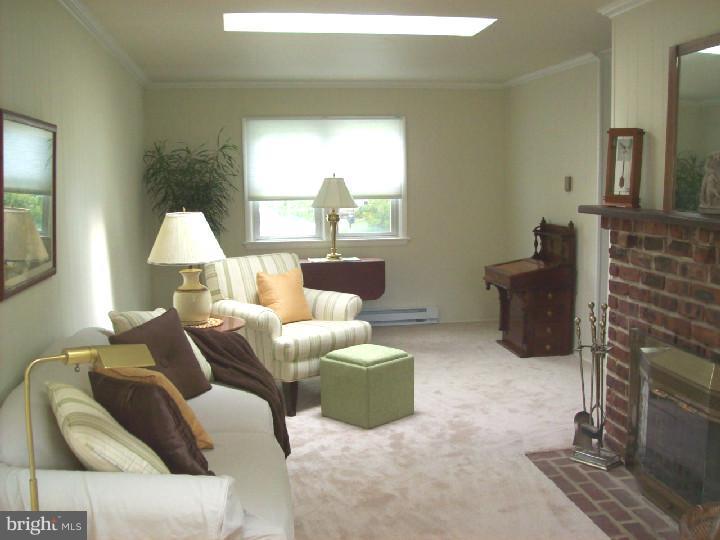 2530 Byberry Road Hatboro, PA 19040 - Photo 8 of 12 Family Room