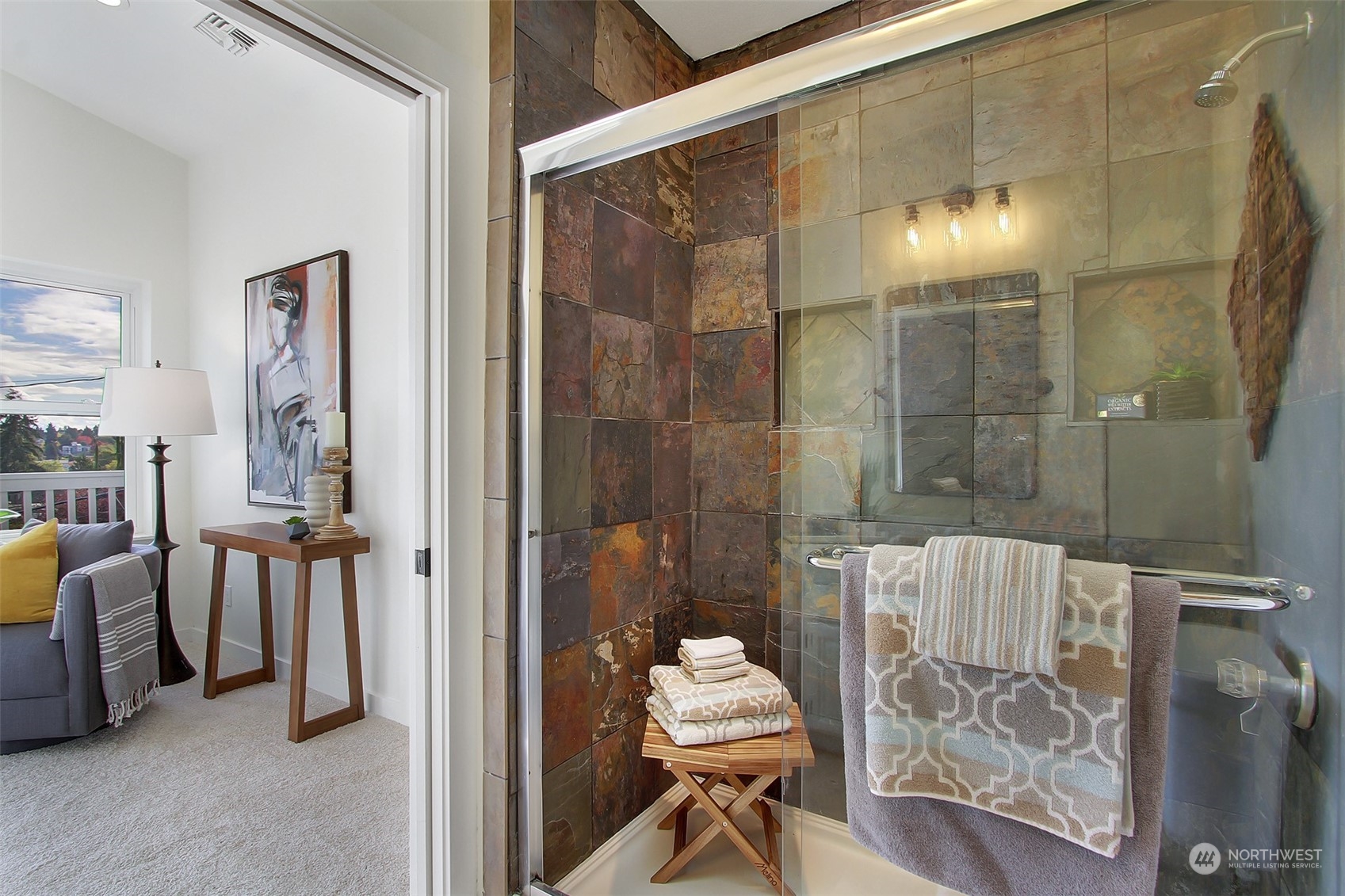 323 Northeast 76th Street Seattle, WA 98115 - Photo 22 of 33 a bathroom with shower