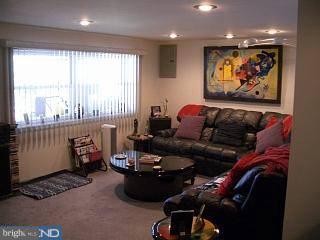 12426 Wyndom Road Philadelphia, PA 19154 - Photo 5 of 6