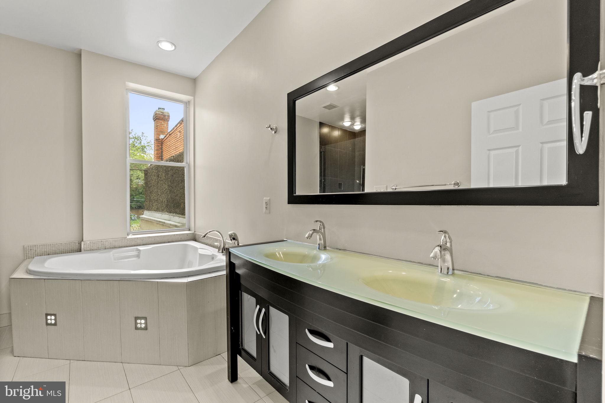 24 R Street Northeast, Unit A Washington, DC 20002 - Photo 13 of 21