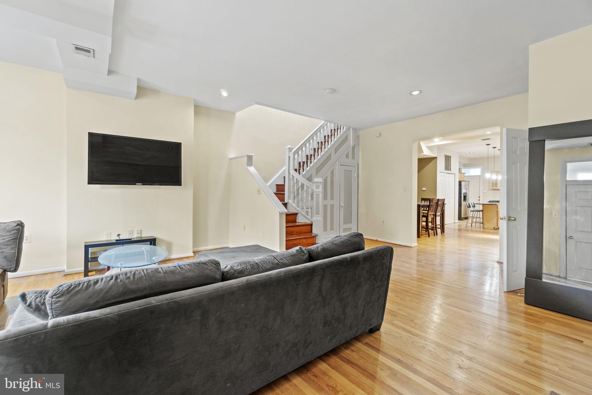 24 R Street Northeast, Unit A Washington, DC 20002 - Photo 2 of 21