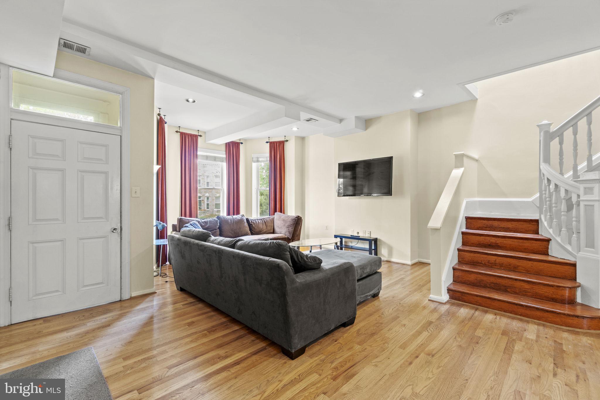 24 R Street Northeast, Unit A Washington, DC 20002 - Photo 3 of 21