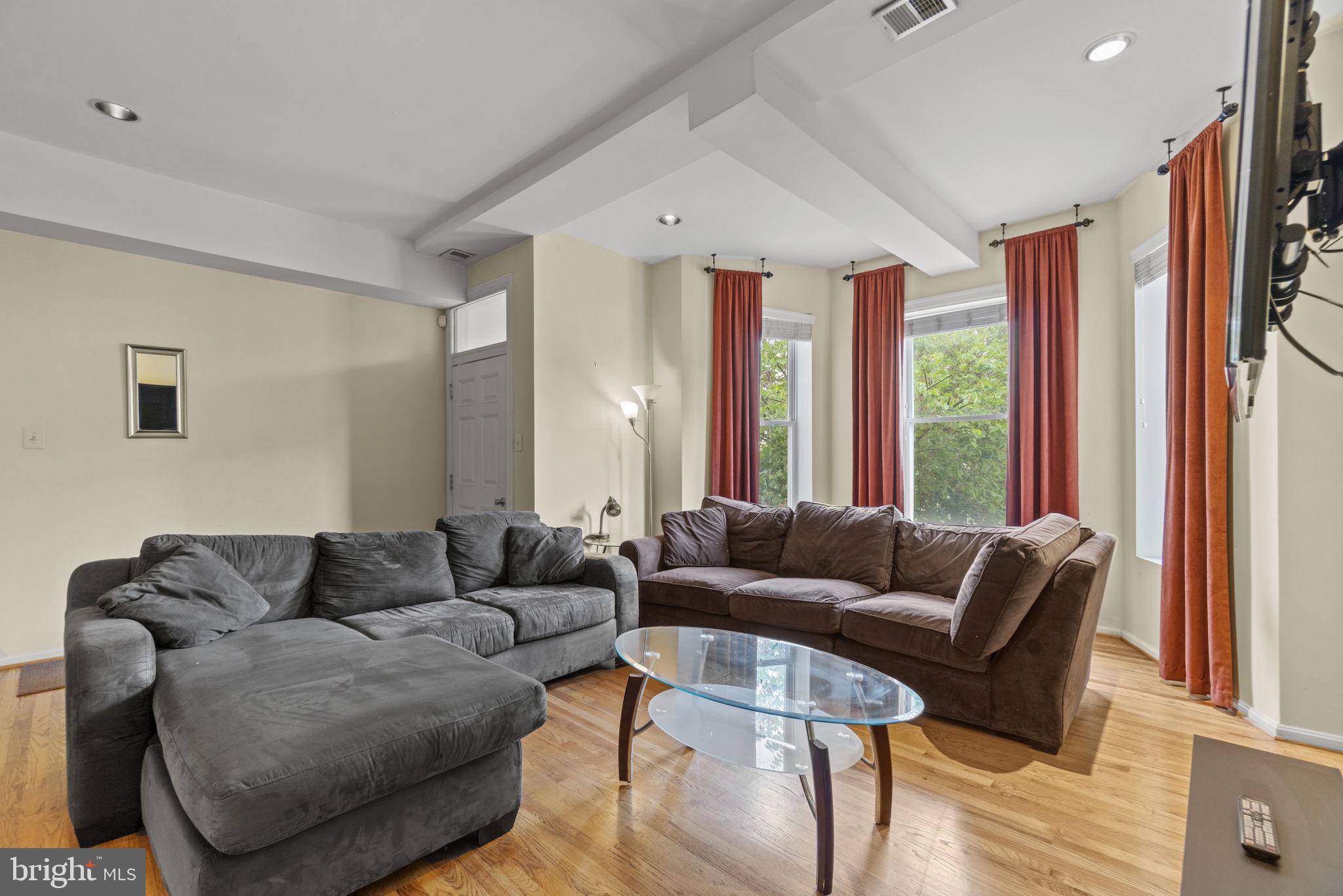 24 R Street Northeast, Unit A Washington, DC 20002 - Photo 4 of 21