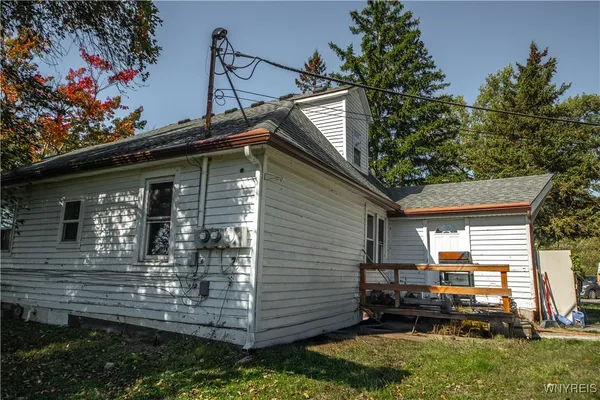 $899,000 | 4 Wendel Street, Lancaster, NY 14043