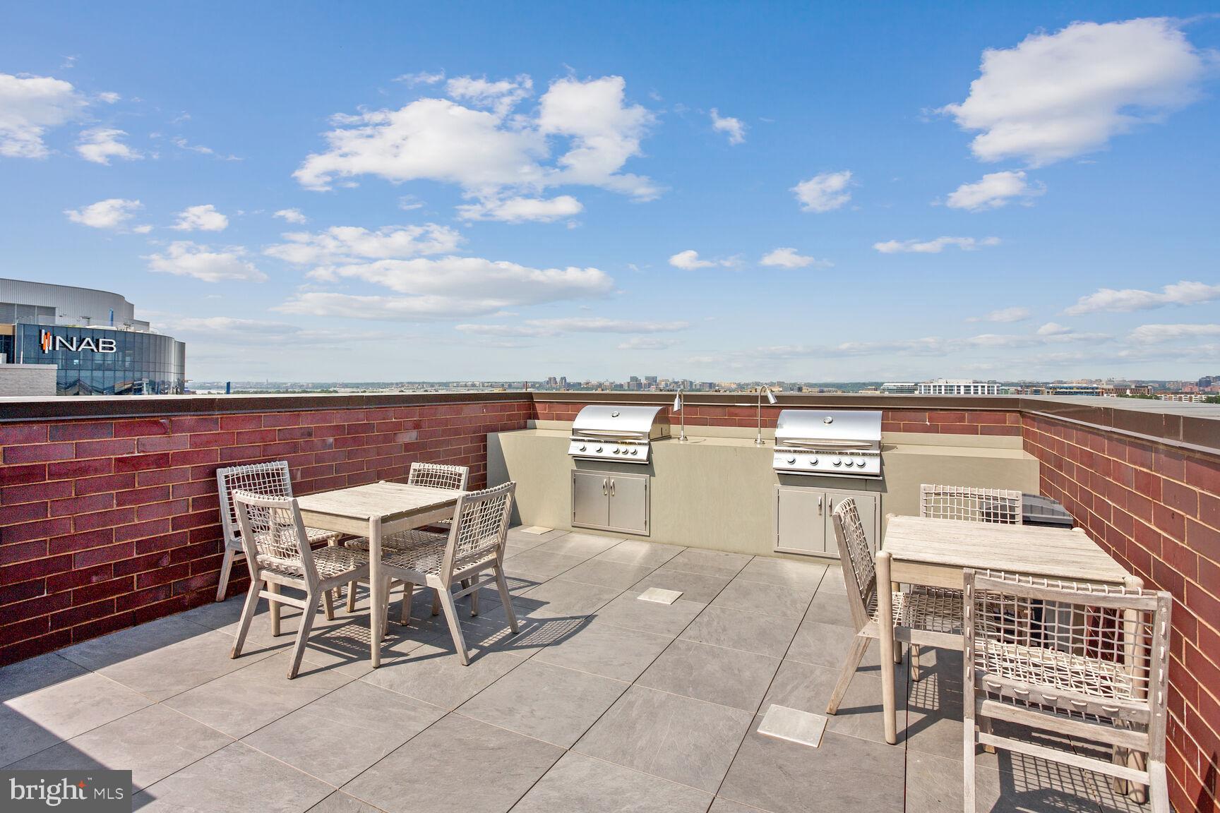 37 L Street Southeast, Unit 803 Washington, DC 20003 - Photo 18 of 20 Gallery Image 18