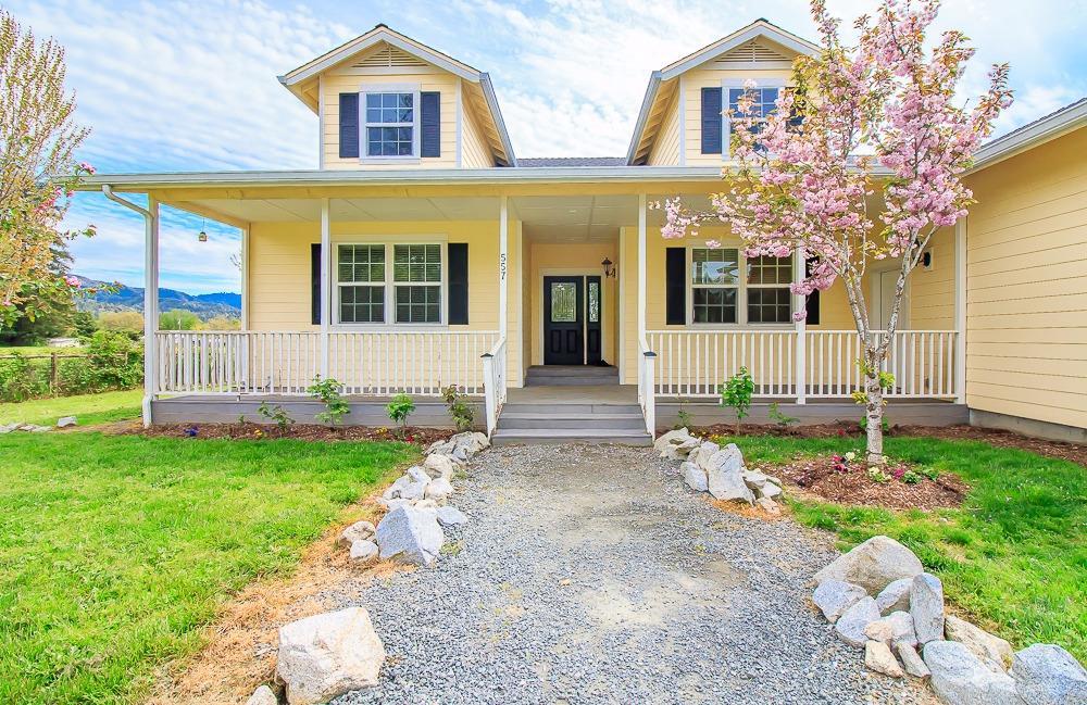 557 Minthorne Road Rogue River, OR 97537 - Photo 2 of 33 Additional Photo