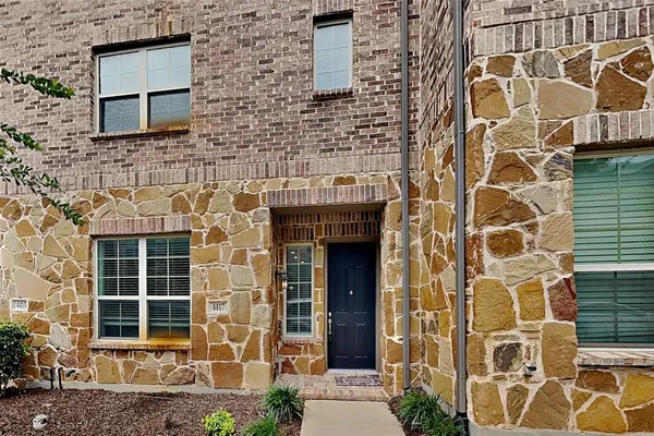 $3,000 | 4417 Benton Lane, Carrollton, TX 75010