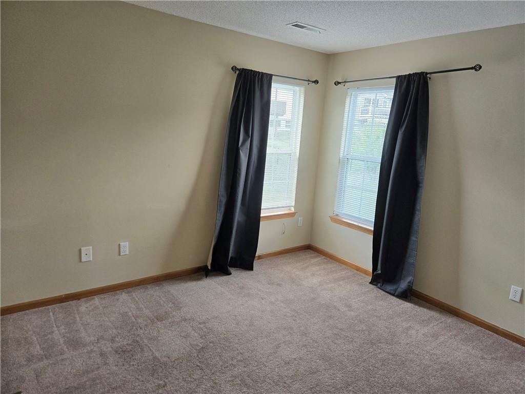 1302 Cloverleaf Court Warrensburg, MO 64093 - Photo 14 of 24