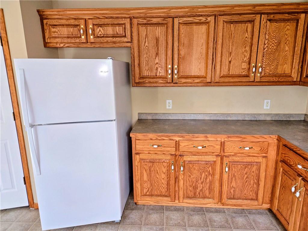 1302 Cloverleaf Court Warrensburg, MO 64093 - Photo 5 of 24