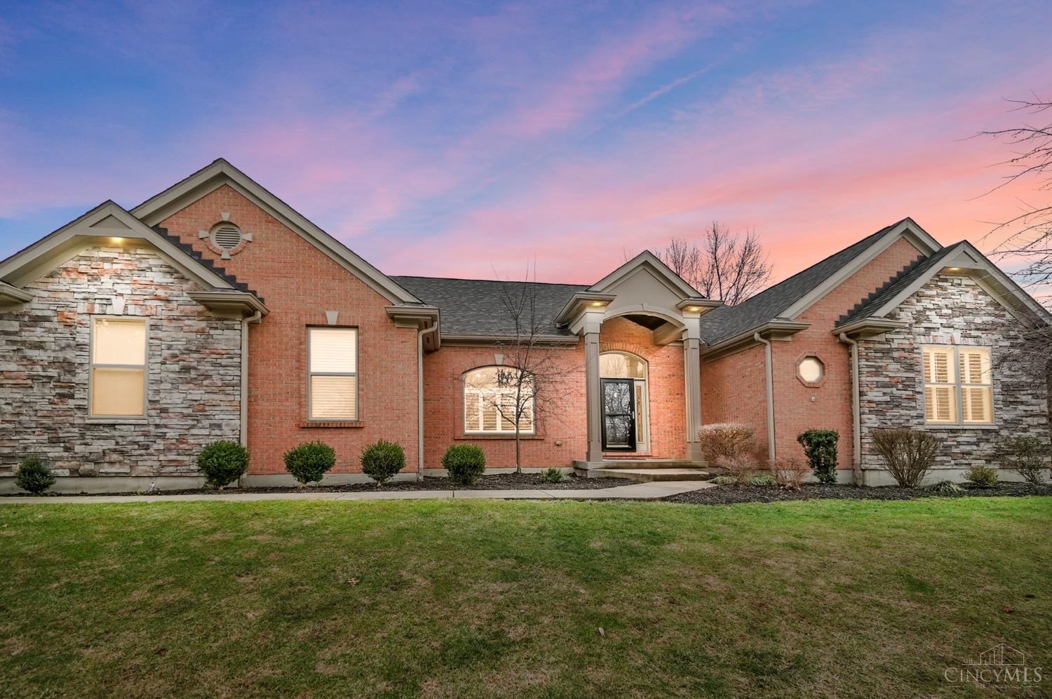 1597 Hawk Ridge Drive Maineville, OH 45039 - Photo 1 of 56 Gallery Image 1