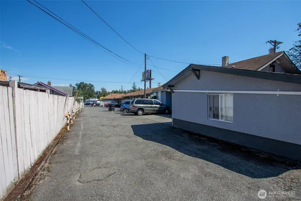 $1,849,000 | 9618 Pacific Avenue, Tacoma, WA 98444