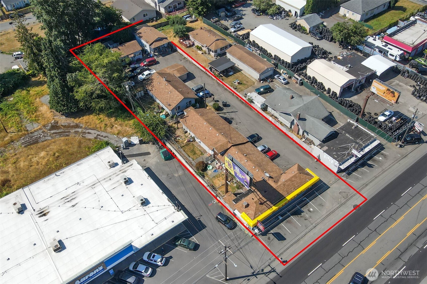 9618 Pacific Avenue Tacoma, WA 98444 - Photo 3 of 24