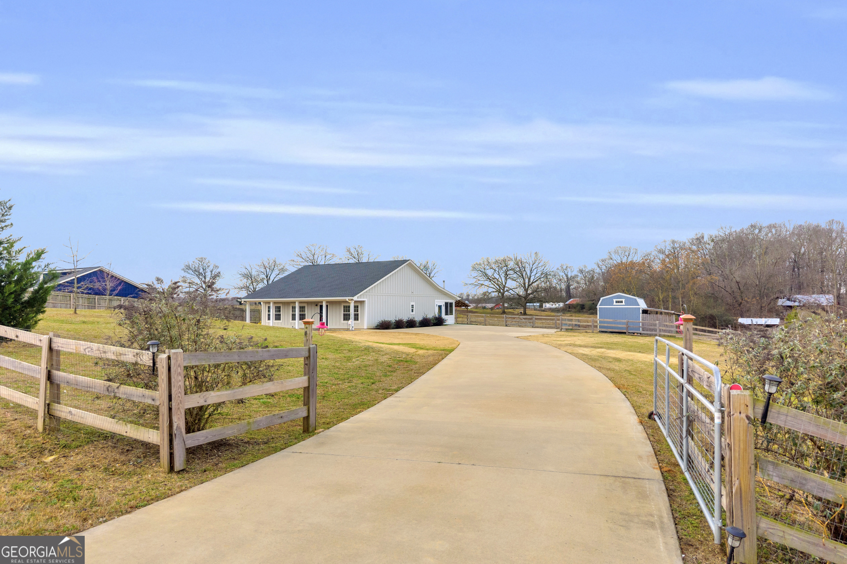 5177 Sandy Cross Road Carnesville, GA 30521 - Photo 3 of 86