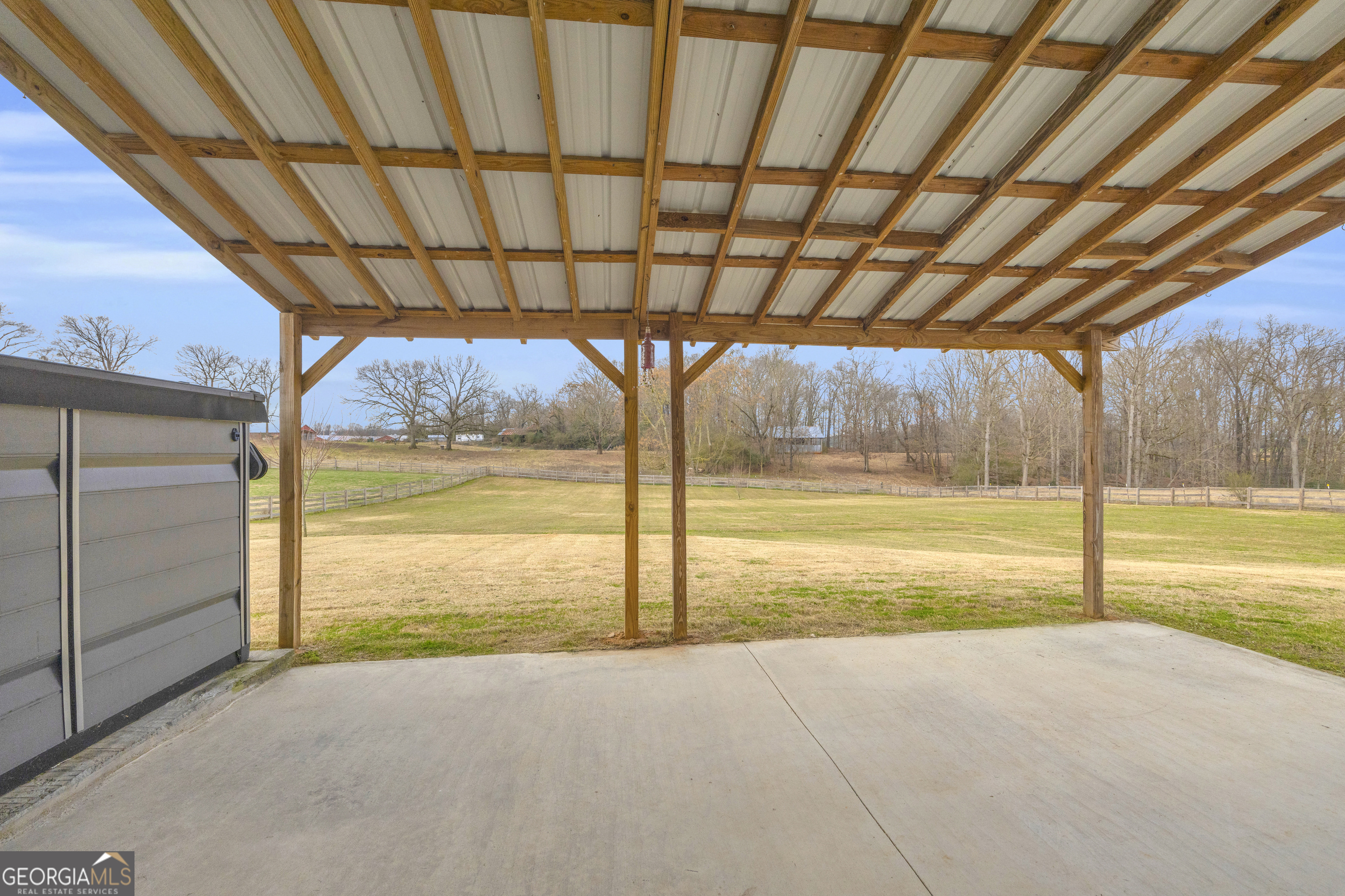 5177 Sandy Cross Road Carnesville, GA 30521 - Photo 55 of 86 a view of an empty room with a window