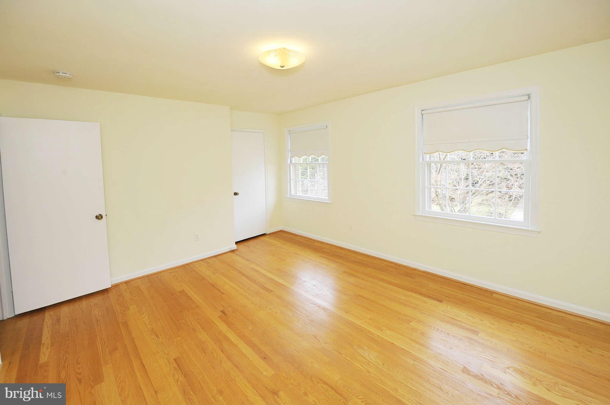 6324 Lenox Road Bethesda, MD 20817 - Photo 22 of 30 Bedroom