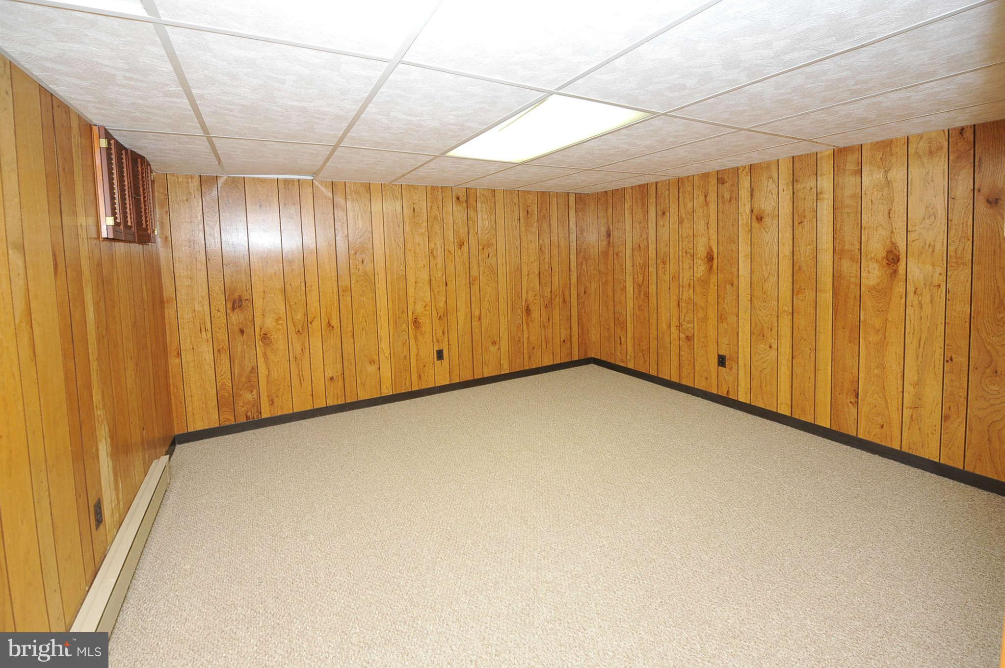 6324 Lenox Road Bethesda, MD 20817 - Photo 25 of 30 Interior (General)