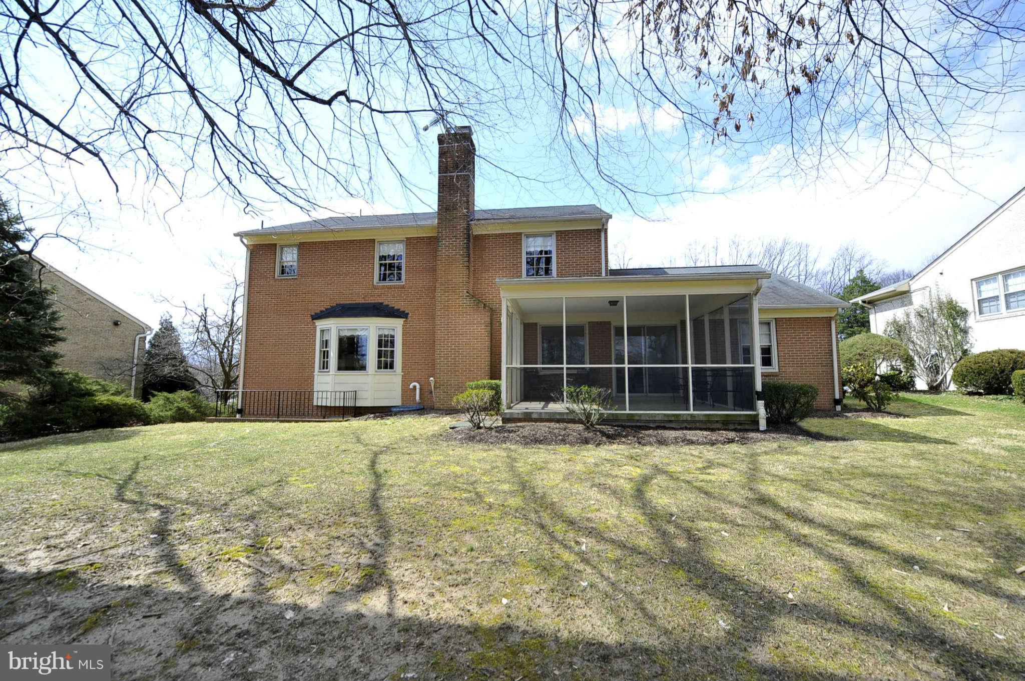 6324 Lenox Road Bethesda, MD 20817 - Photo 27 of 30 Exterior (Rear)