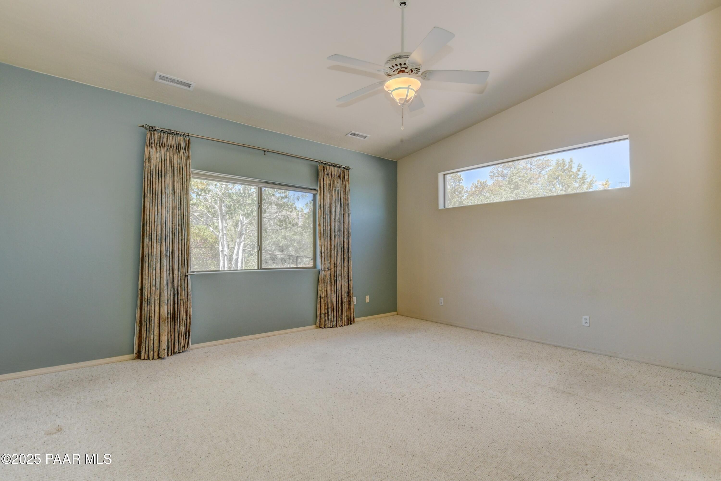 2685 West Willow Oak Road Prescott, AZ 86305 - Photo 14 of 35 Primary Bedroom 1