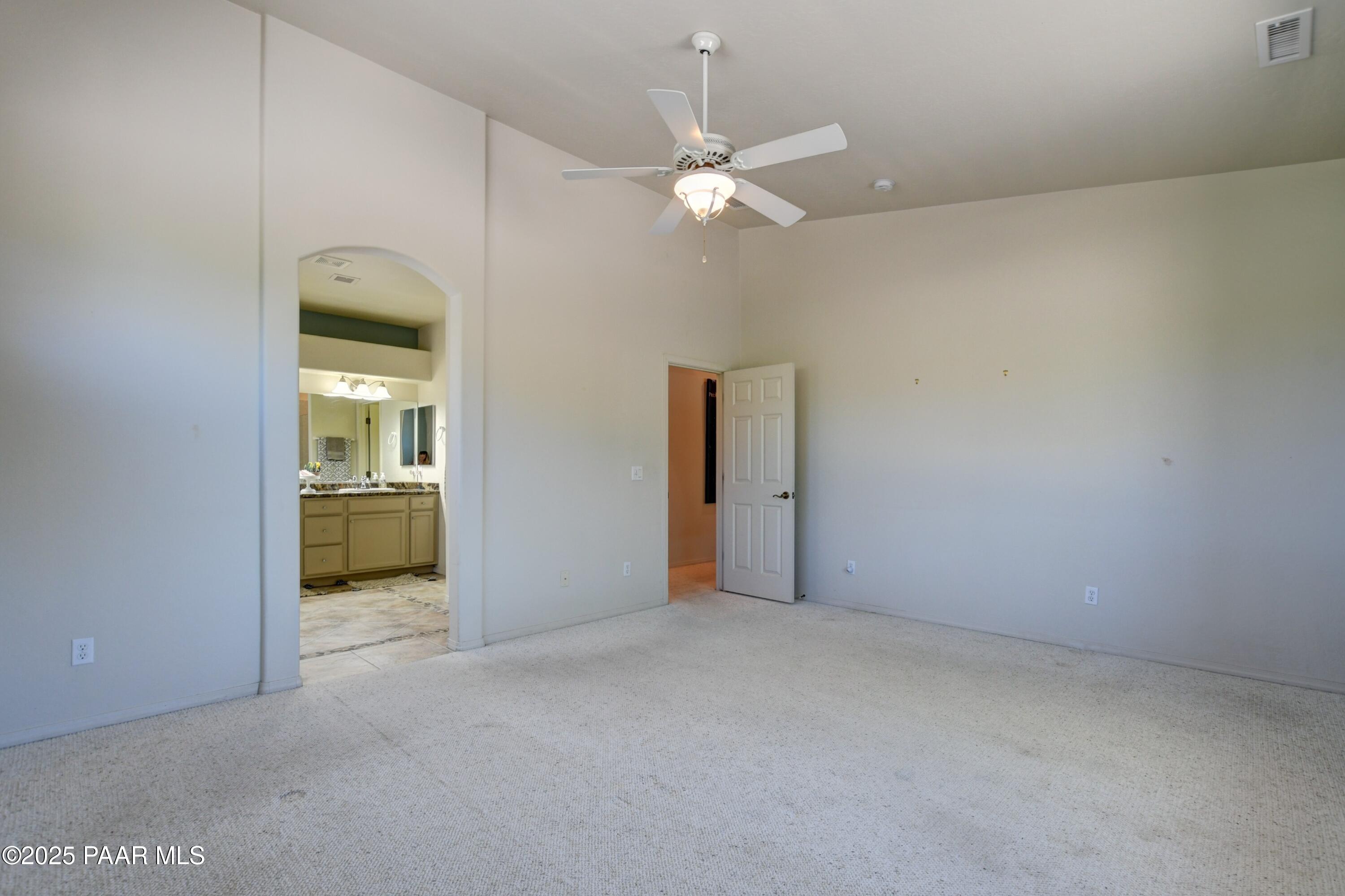 2685 West Willow Oak Road Prescott, AZ 86305 - Photo 15 of 35 Primary Bedroom 2