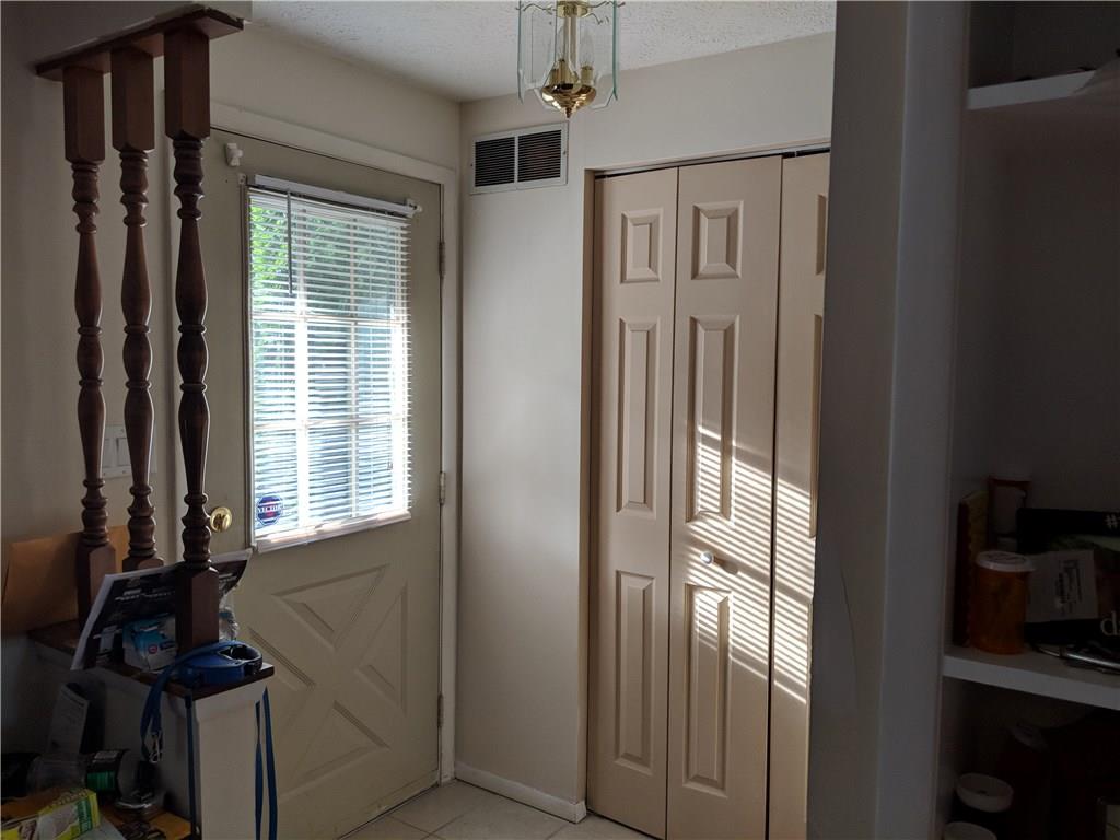 374 Shady Ridge Drive Monroeville, PA 15146 - Photo 2 of 13 Gallery Image 2