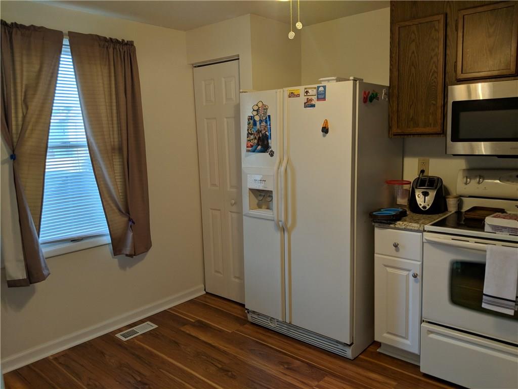 374 Shady Ridge Drive Monroeville, PA 15146 - Photo 8 of 13 Gallery Image 8