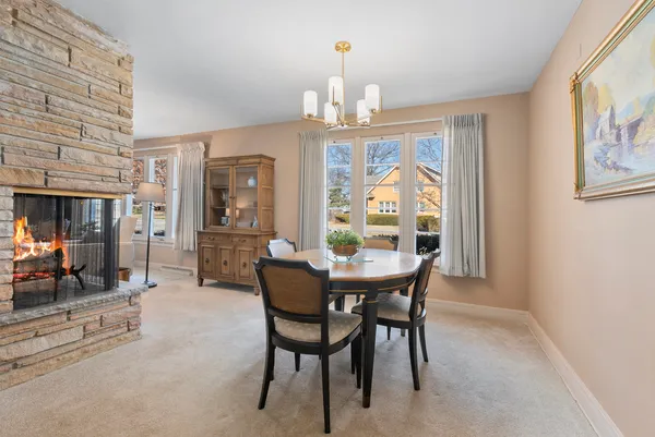 $329,900 | 18515 Dundee Avenue, Homewood, IL 60430