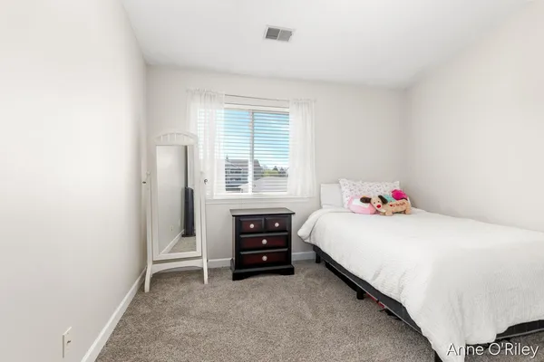 $215,000 | 8348 North Jasonville Court Southeast, Unit 33, Caledonia, MI 49316