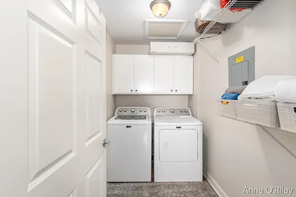 $215,000 | 8348 North Jasonville Court Southeast, Unit 33, Caledonia, MI 49316