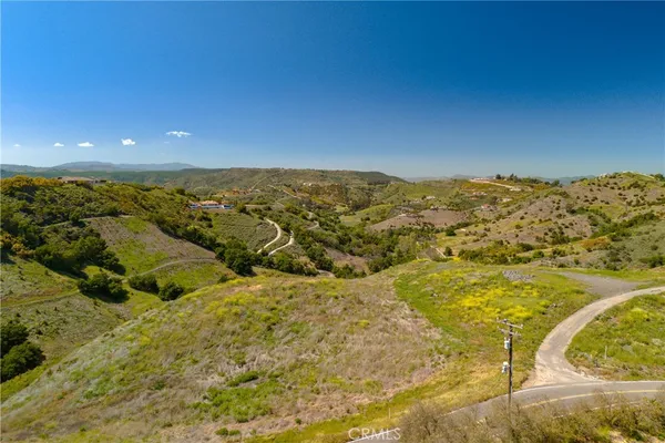 $329,000 | 3 La Cruz Drive, Temecula, CA 92590