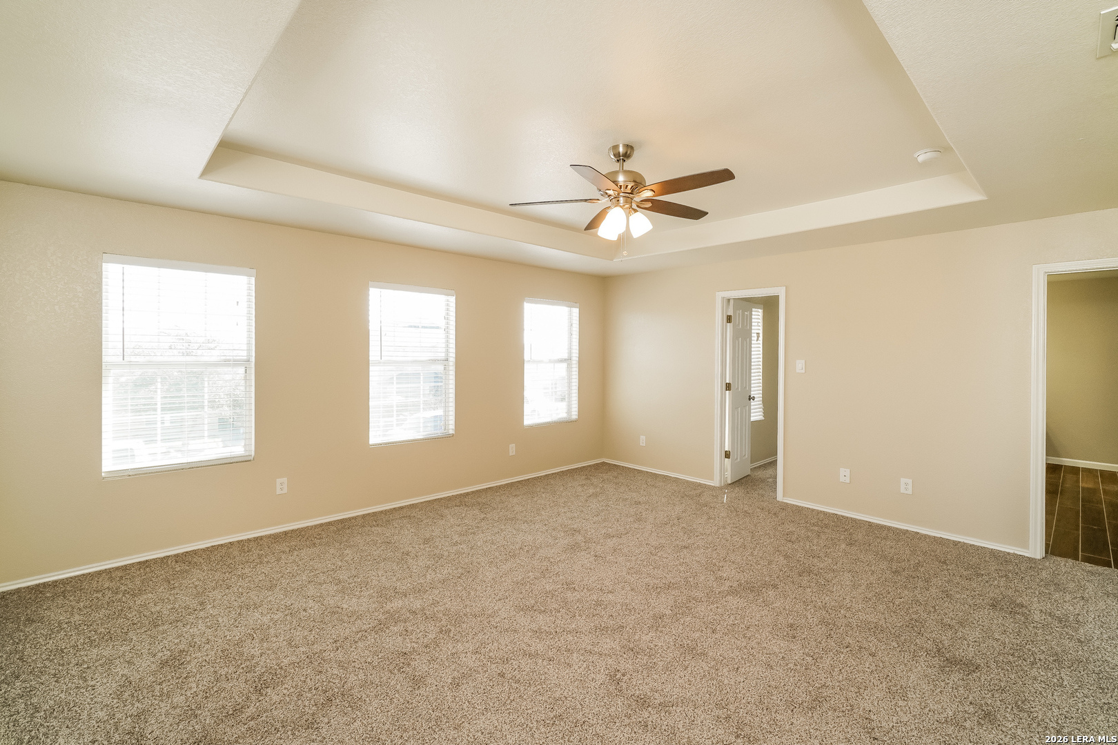 3947 Key W Way Converse, TX 78109 - Photo 10 of 15