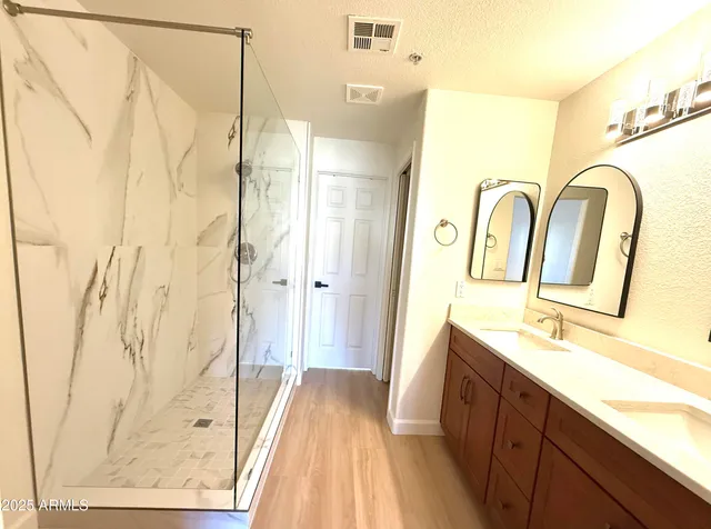 $2,300 | 7401 West Arrowhead Clubhouse Drive, Unit 1015, Glendale, AZ 85308