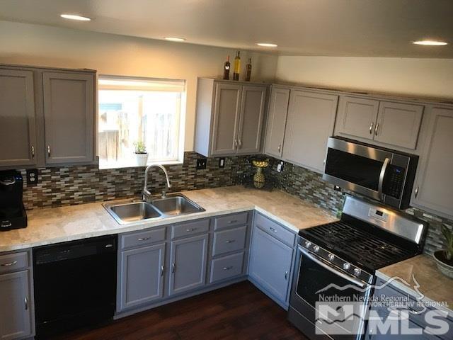 9360 Red Baron Boulevard Reno, NV 89506 - Photo 3 of 16 Photo 3