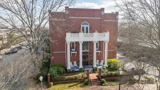 $1,740,000 | 262 West Washington Street, Madison, GA 30650