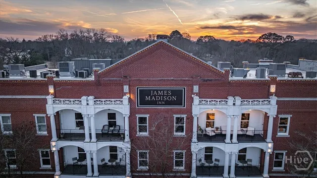 $1,740,000 | 262 West Washington Street, Madison, GA 30650